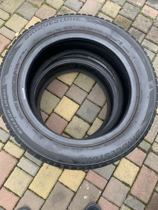 Продам зимню резину