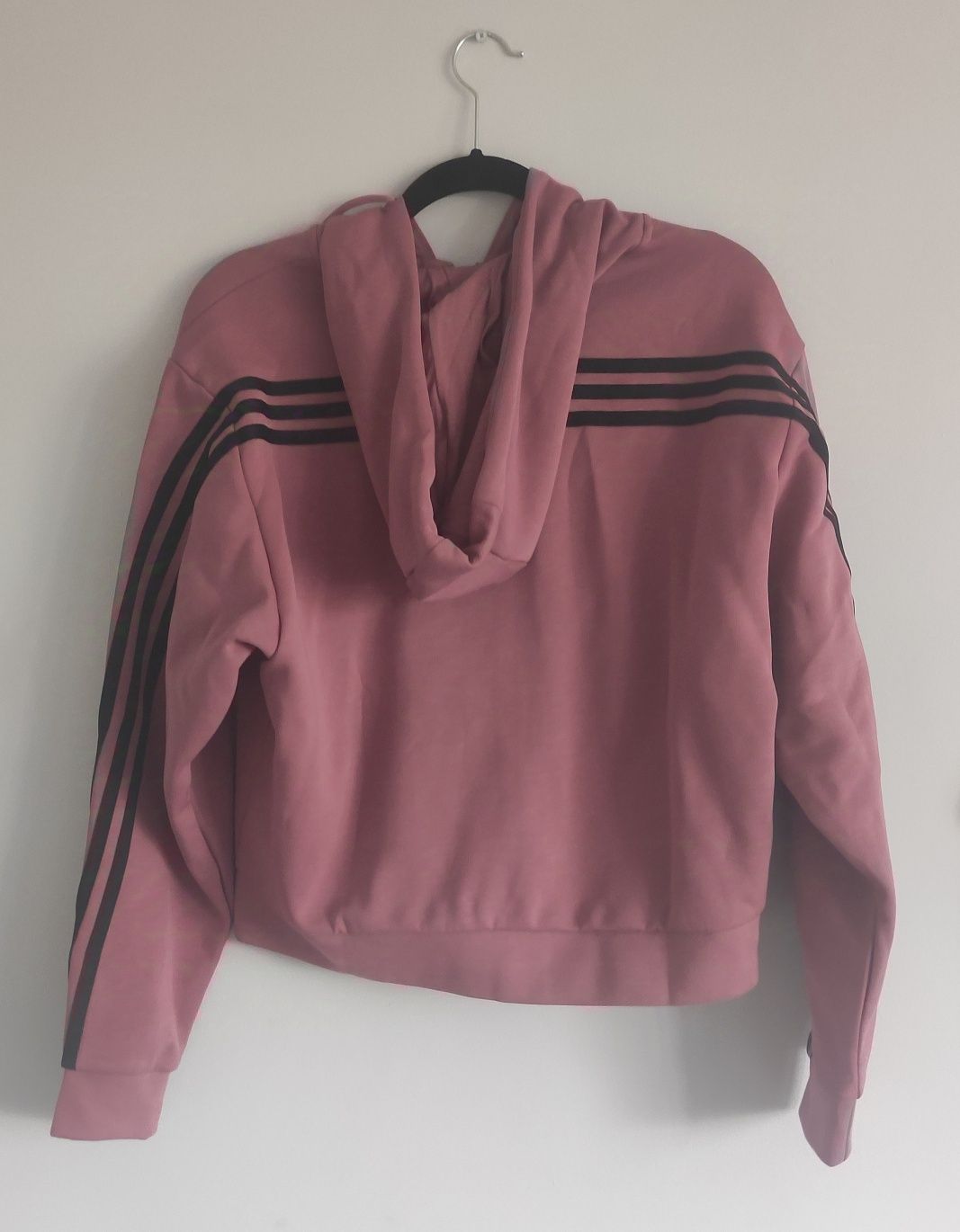 Łososiowy sweter, logo UEFA Warsaw Super cup - Superpuchar 2024 Adidas