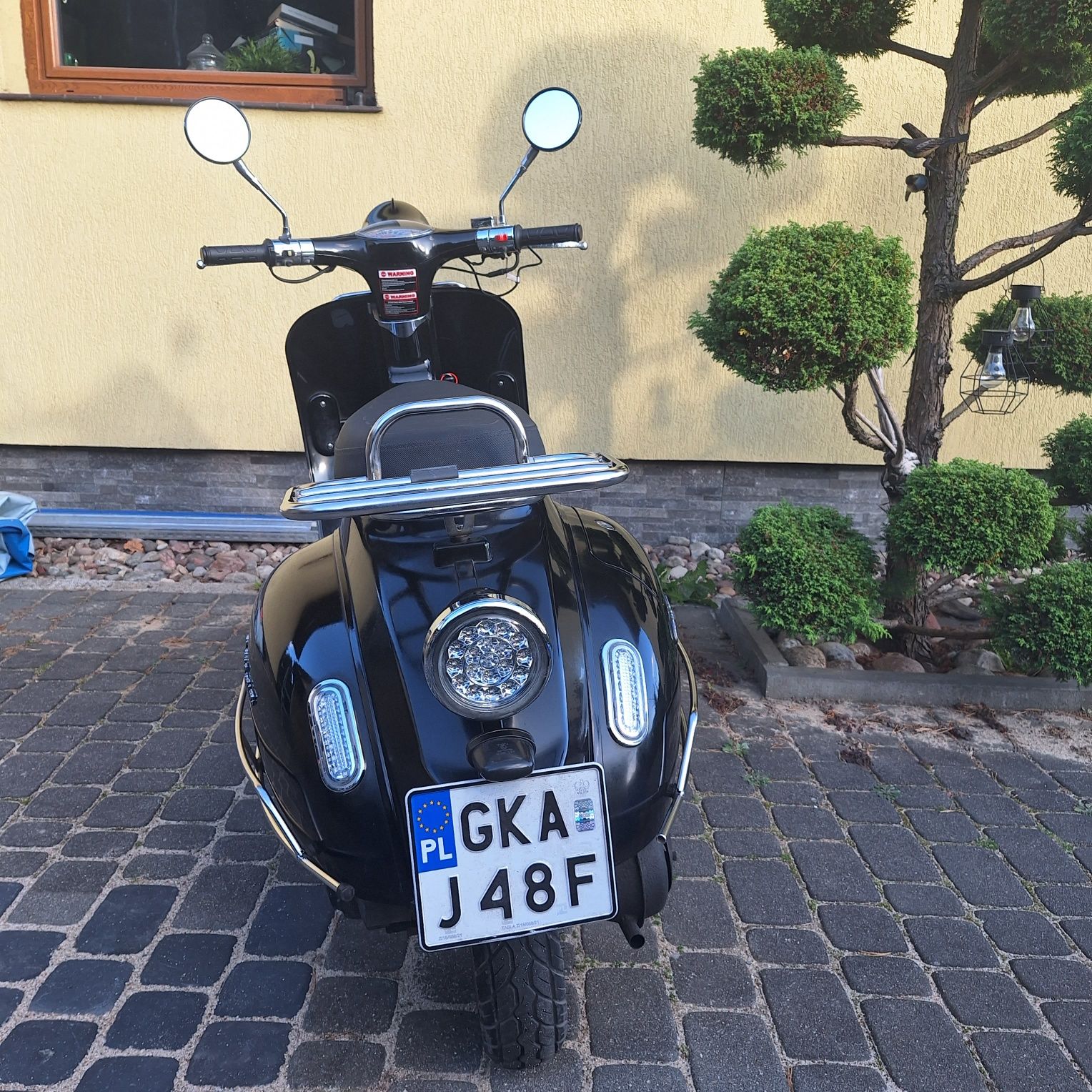 Skuter Znen 125 T classic vespa