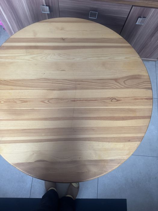 Stol okragly do jadalni