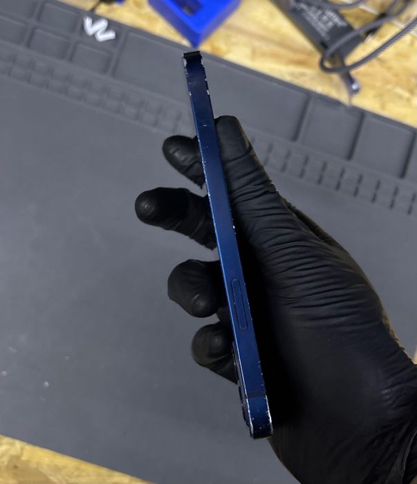 Korpus iPhone 12 Niebieski