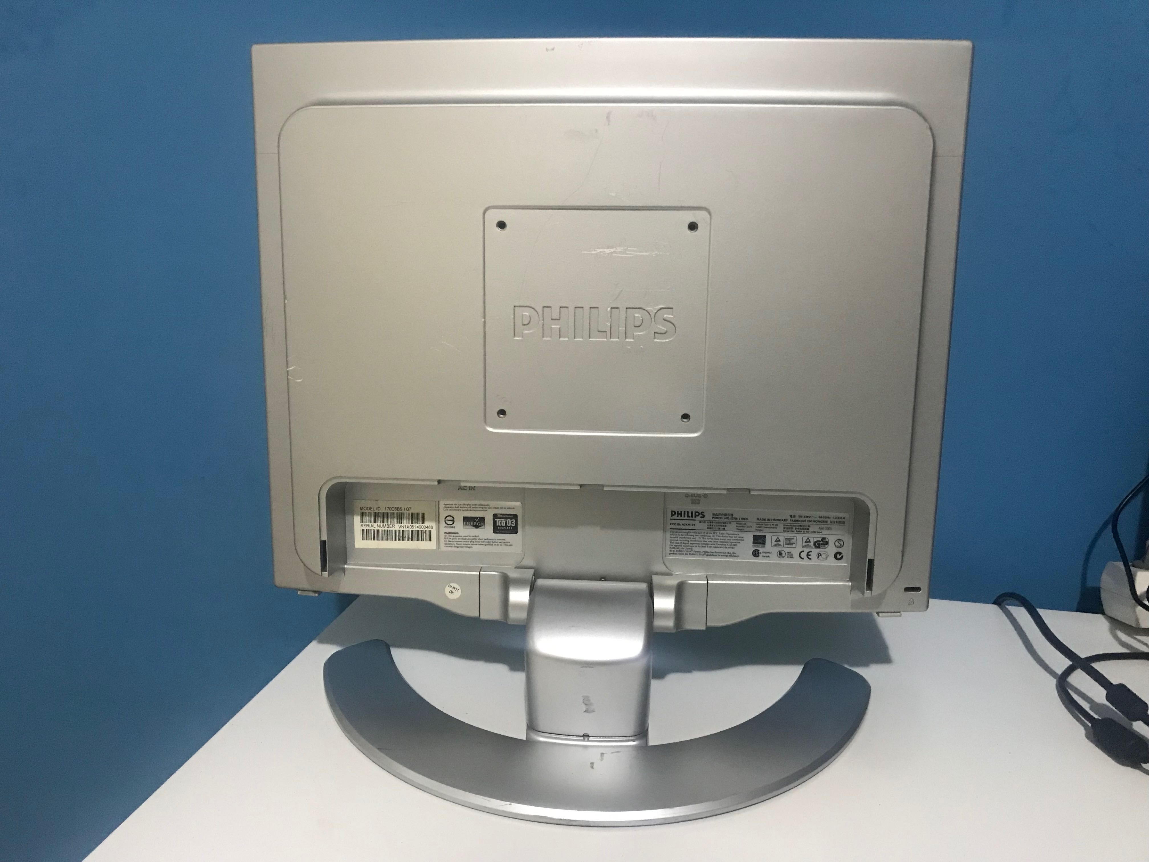 Monitor Philips 17”