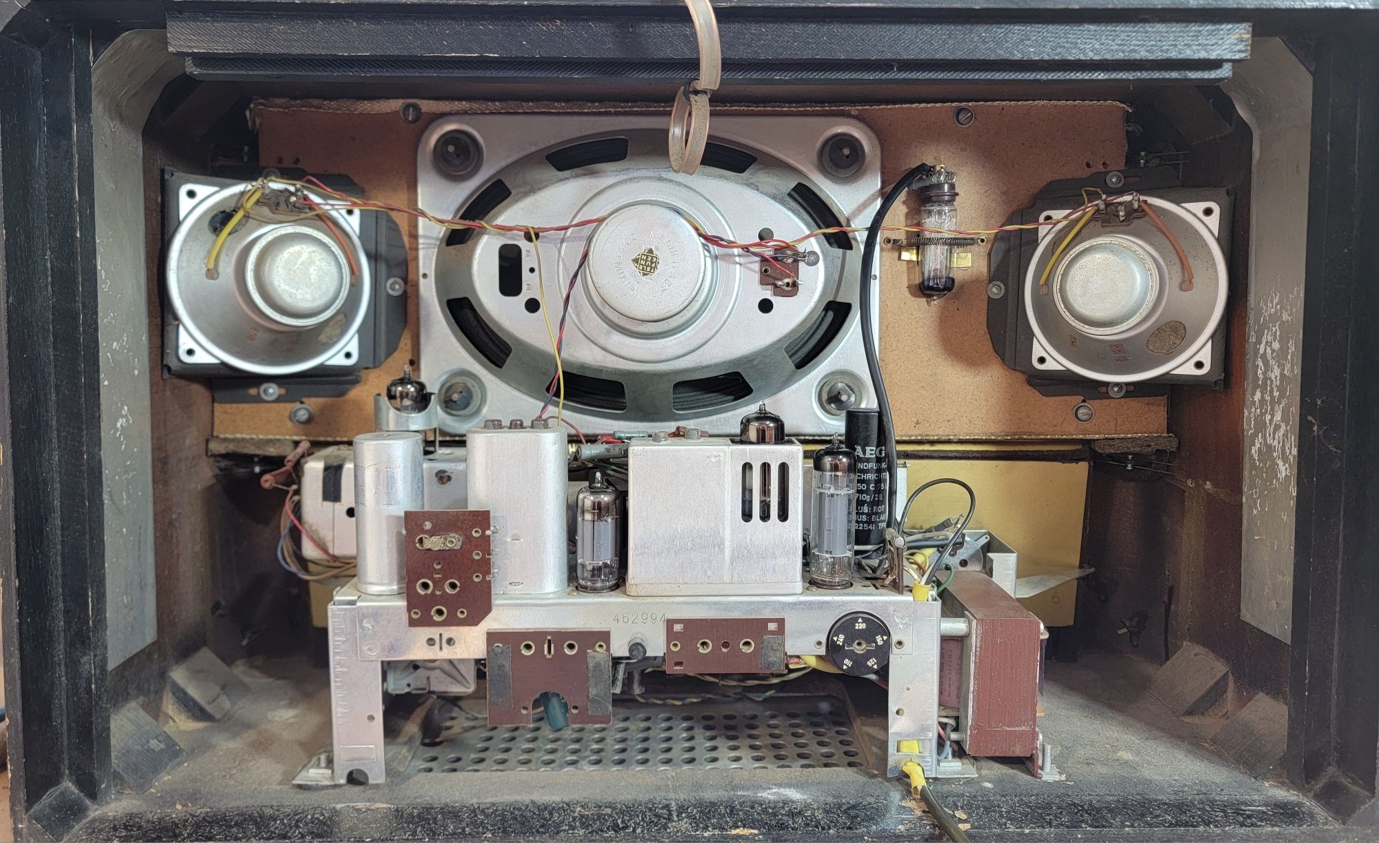 Rádio antigo reparado Telefunken