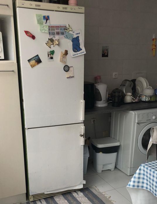 Frigorífico combinado com arca congeladora