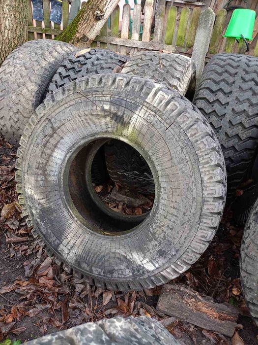 Шины на вездеход, бочку ПТС КФ-97 16.5/70-18 1065-420-457
