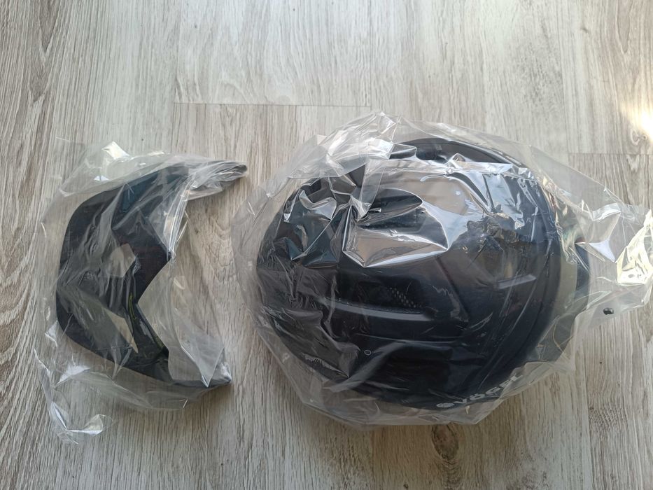 NOWY Kask rowerowy VÖGEL VKA-935BK Czarny MTB (rozmiar S/M)