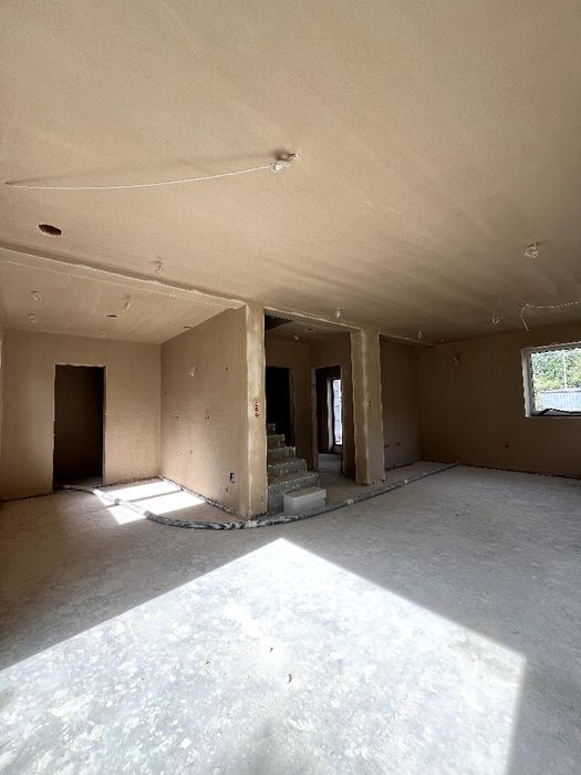 Tynki maszynowe, gipsowe,kompleksowe wykończenia wnętrza, demontaze.