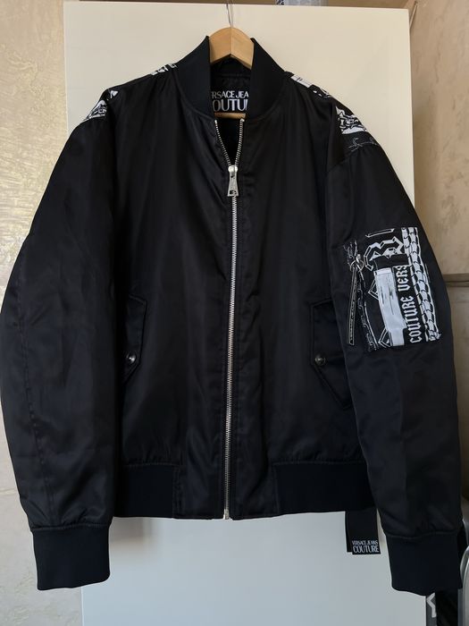 Продам чоловічу куртку бомбер Versace 52 р Оригінал L-XL