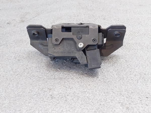 Fechadura / fecho da mala OPEL Astra J Sports Tourer
