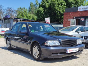 Mercedes C-Klasa 2.2 Diesel//Automat//Szyberdach//Zamiana