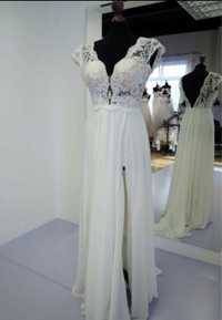 Suknia ślubna muślina koronka z rozcięciem
