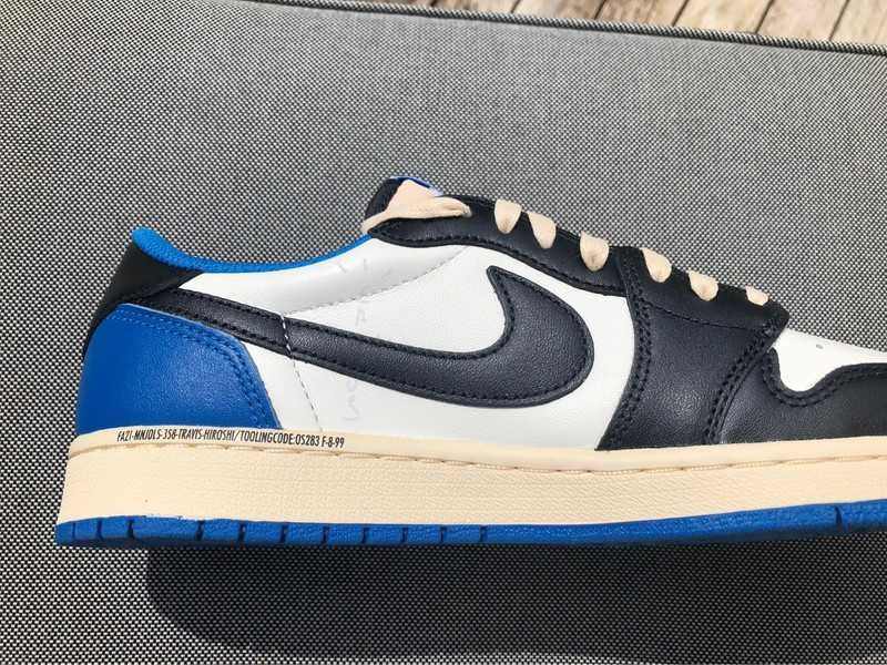 Jordan 1 Retro Low OG SP Fragment x Travis Scott 42