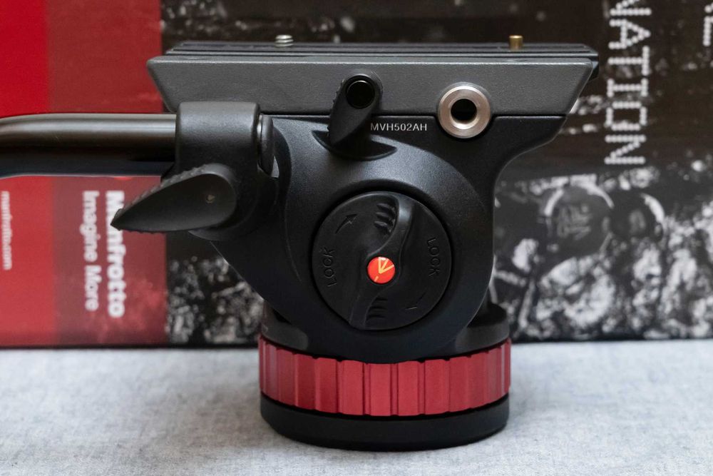 Głowica Manfrotto MVH502AH z płaską bazą