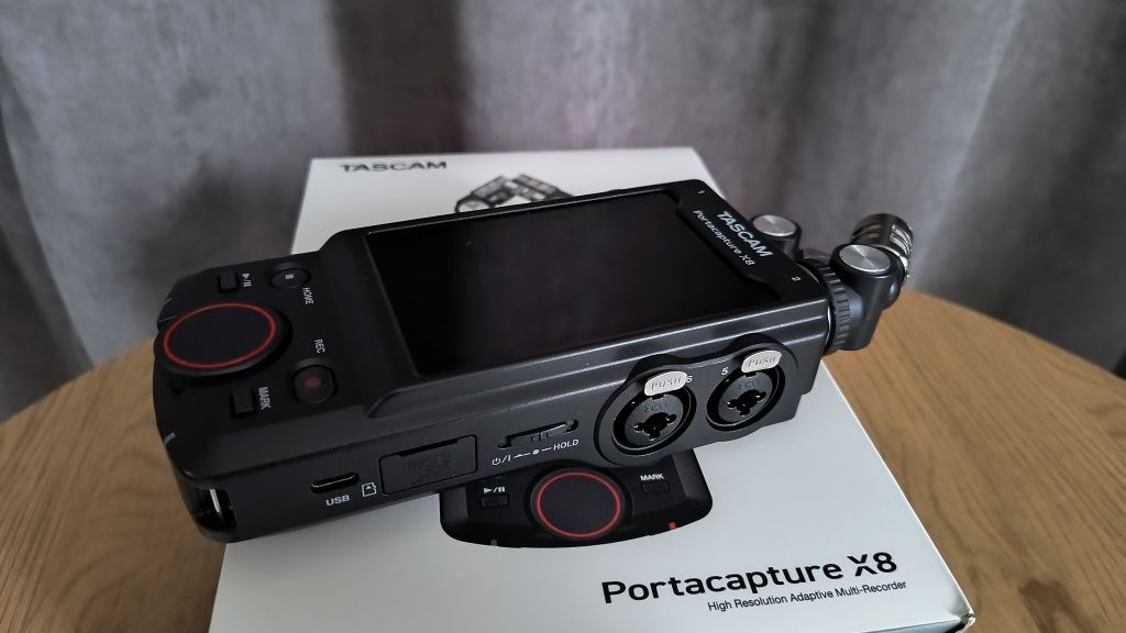 Tascam X8 rejestrator audio gwarancja