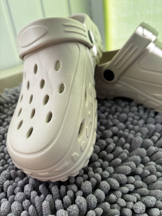 Крокси жіночі 36 розмір