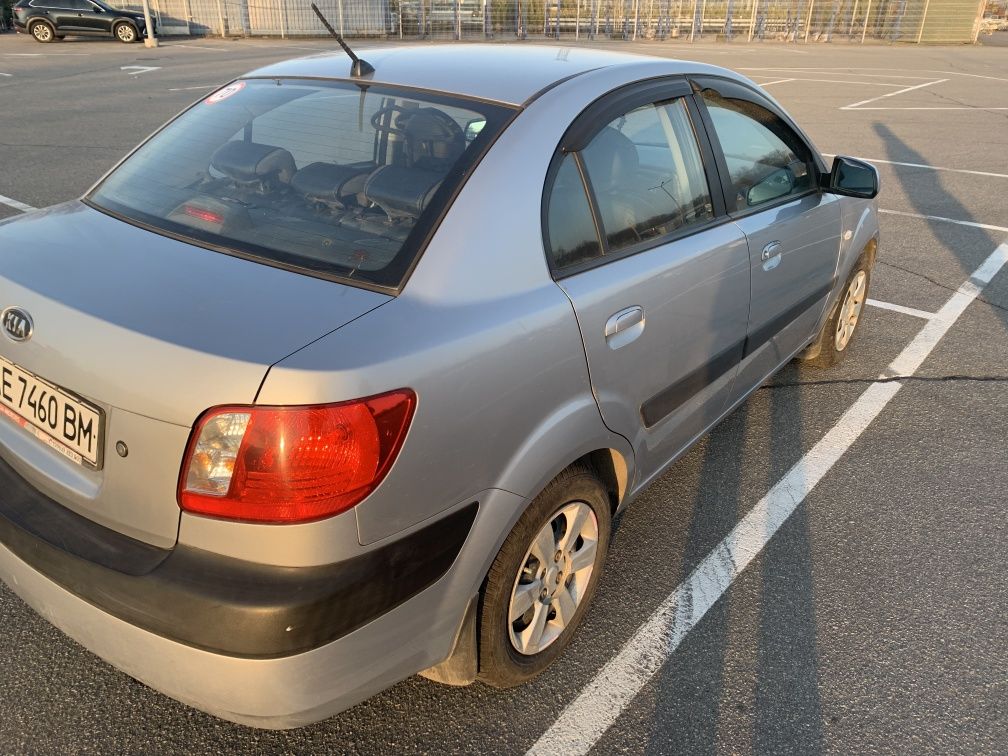 Продам Kia rio ll 2007