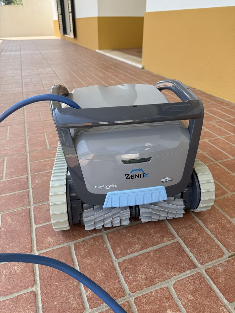 Robot Piscina Dolphin Zenit 60 Maytronics - Bom estado