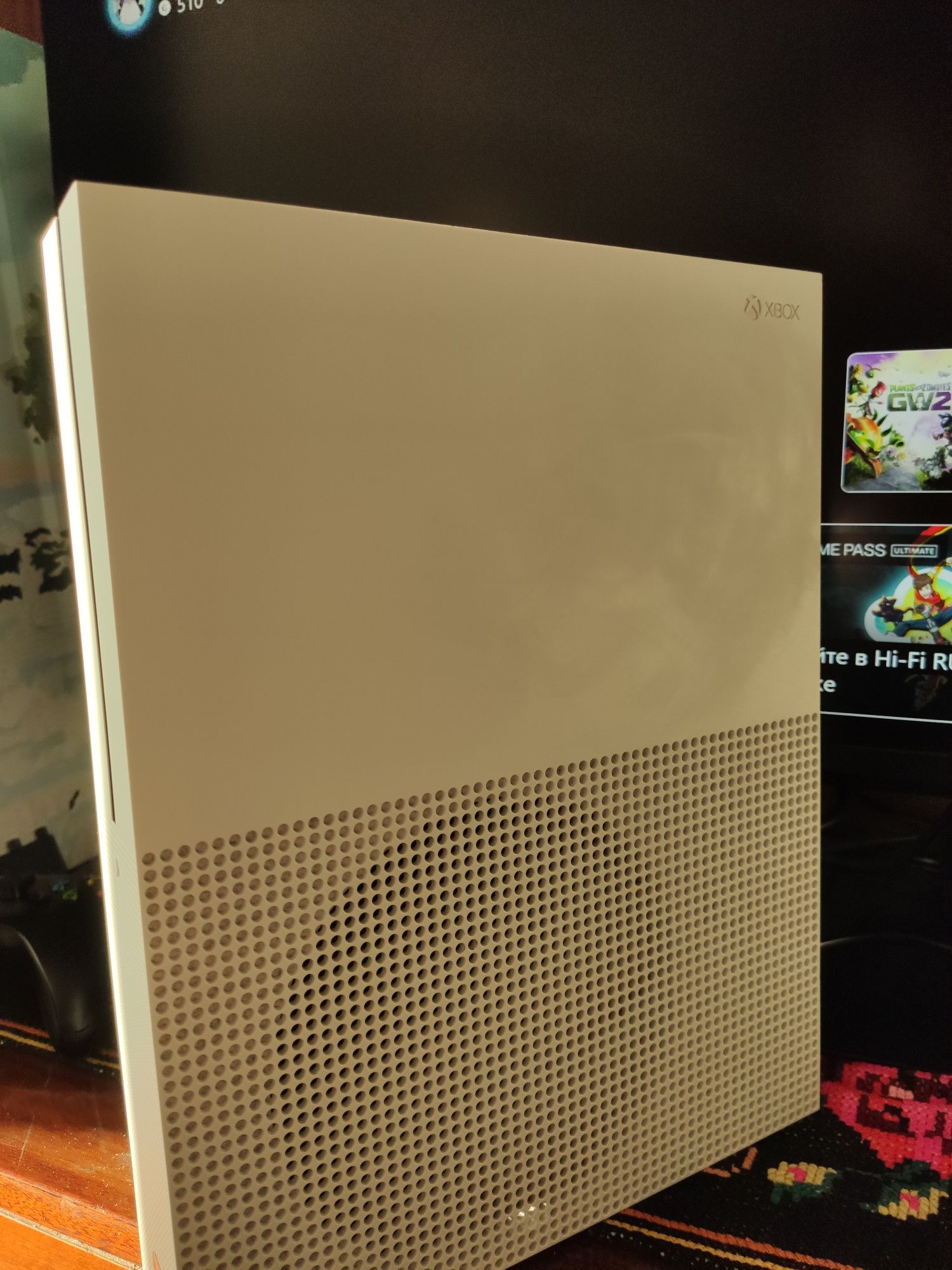 X Box One S на 1 Tb