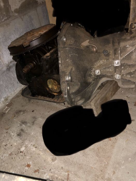 Двигун по запчястинах .Блок лнос 1.6 ,гбц,та інші…