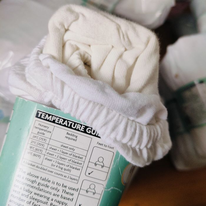 Jersey prześcieradła 2 szt jasno beżowe 28x75 George baby