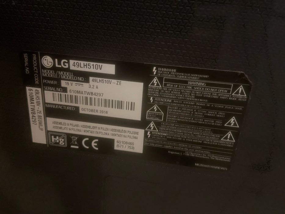 Tv LG 49’’ com avaria