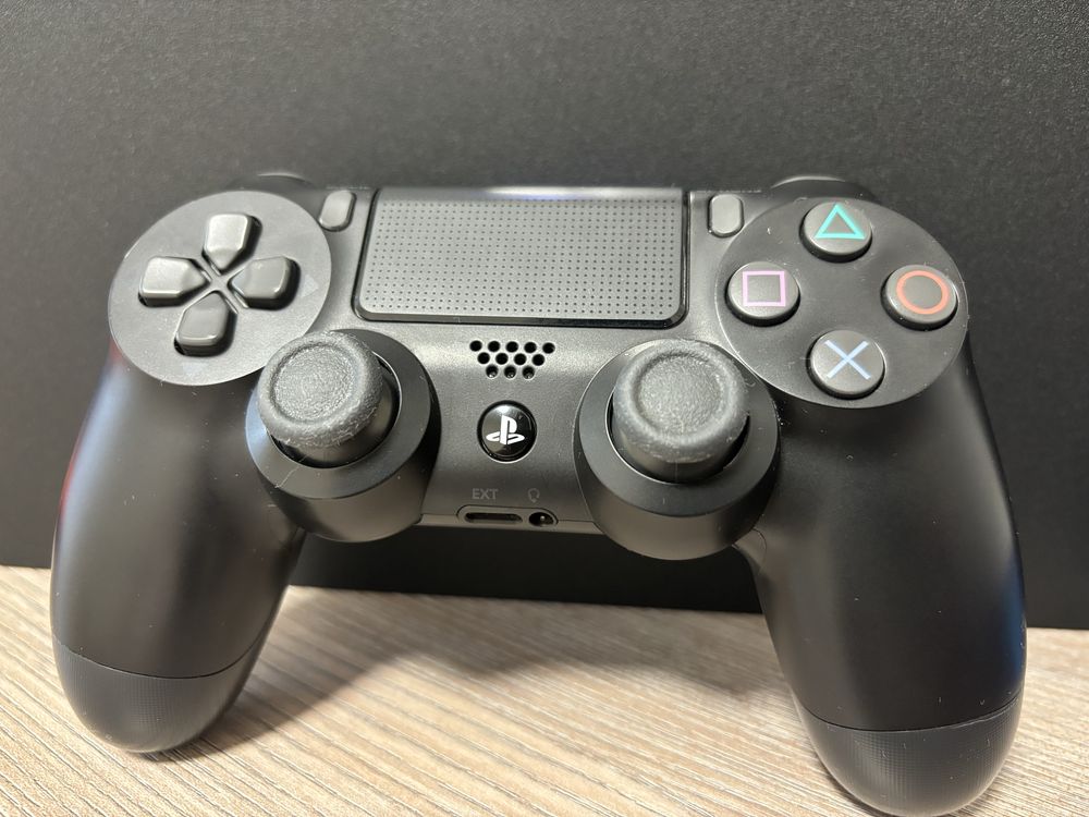 Sony Playstation 4 Pro 1 TB