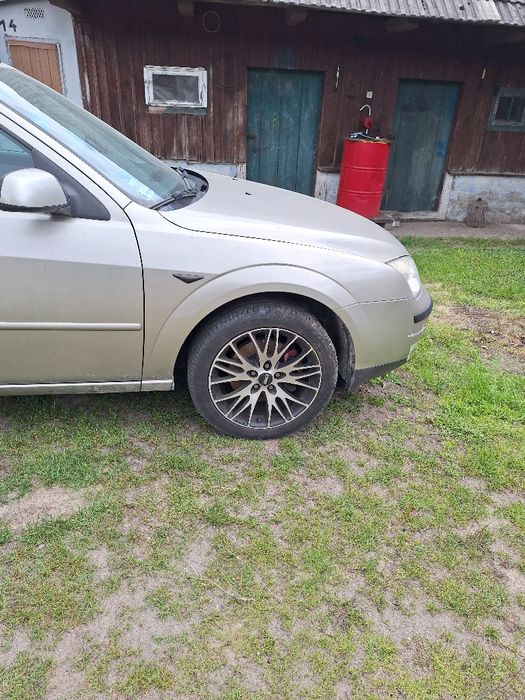 Ford Mondeo mk3 1.8 125 km 2003r uszkodzony
