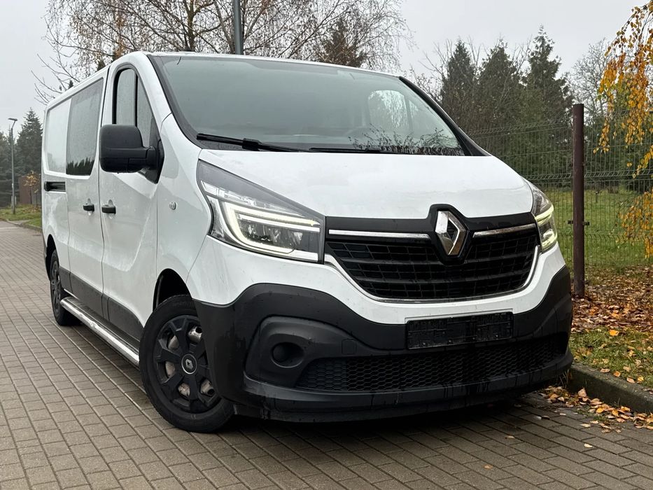 Renault TRAFIC  2020. 2.0d 120km LIFT   Długi Long 3 osoby Navi Kamera  pdc 23% brutto