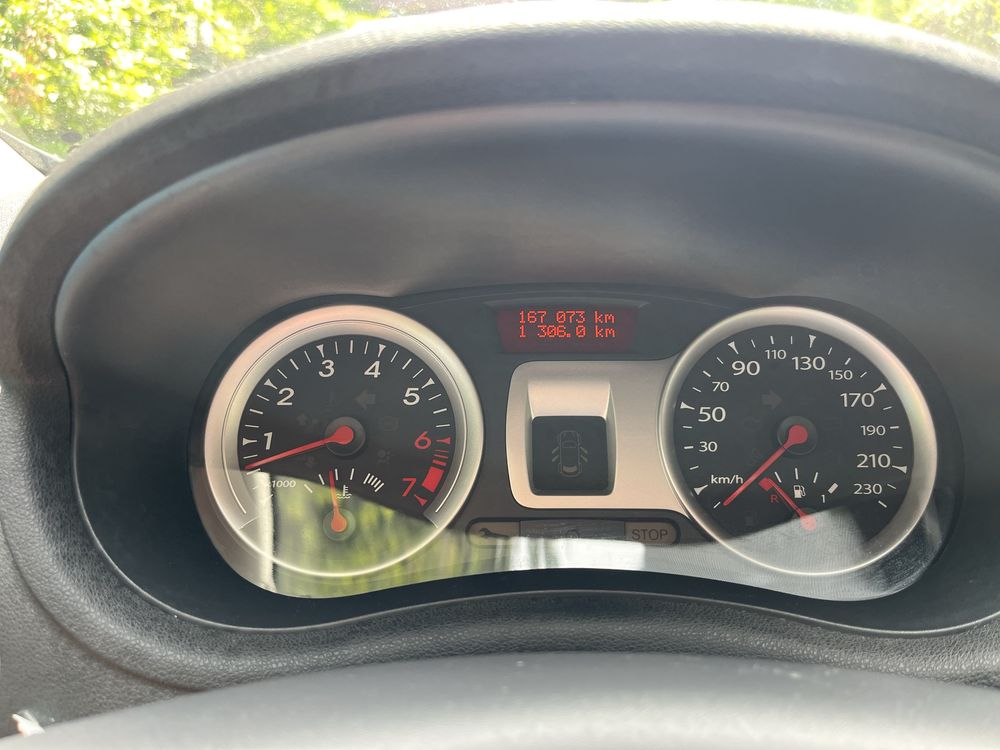 Renault Clio 1.2 benzyna 75km