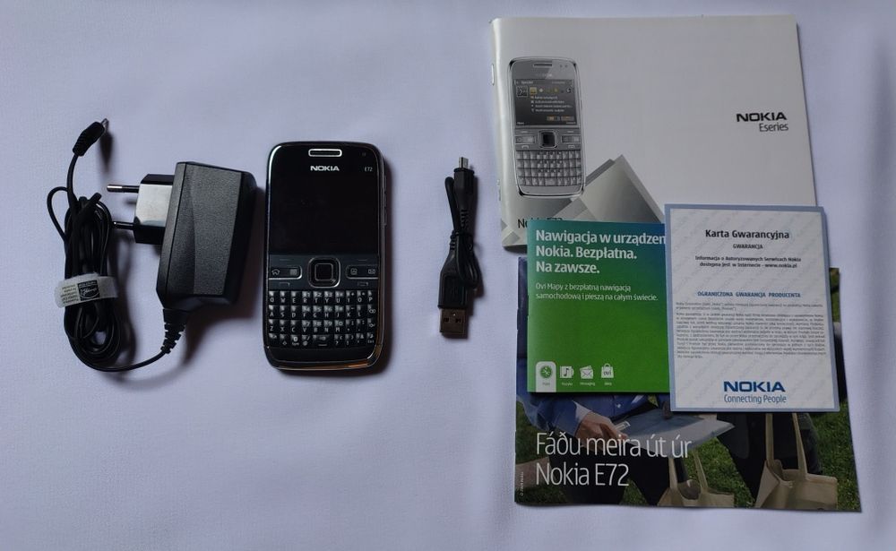 Nokia E72 - z pudełkiem (box) dystrubucja pl Plus GSM (nawigacja NAVI)