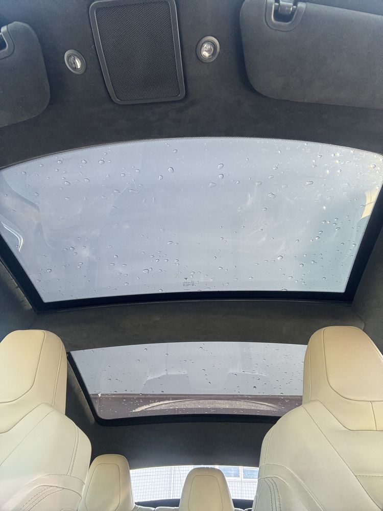Tesla model S 90D 2016
