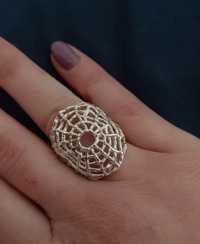 Srebrny pierścionek Pajęczyna 925