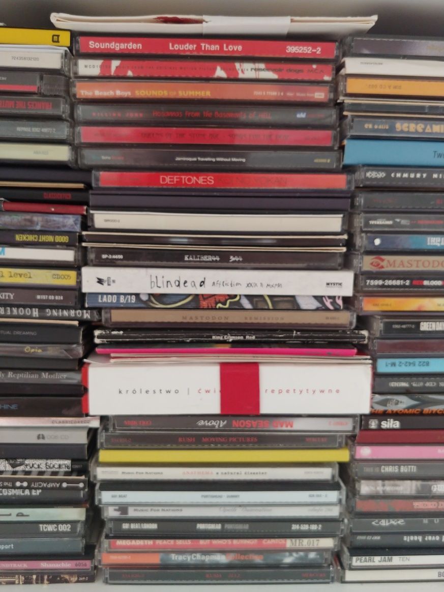 Wyprzedaż CD Rock, 70's, Metal, Hiphop, Elektronika, Folk