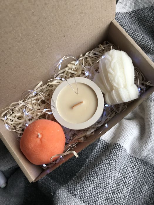 Подарункові набори та брендовані вироби