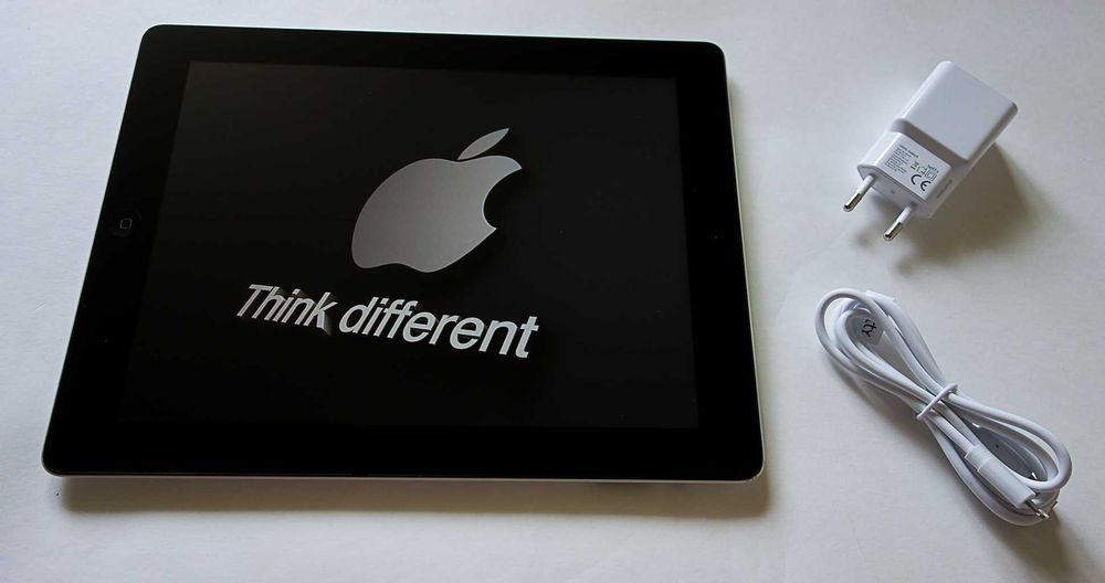 Tablet Apple ipad 4 A1458 64GB Retina Quad-Core Black Mirror Silver