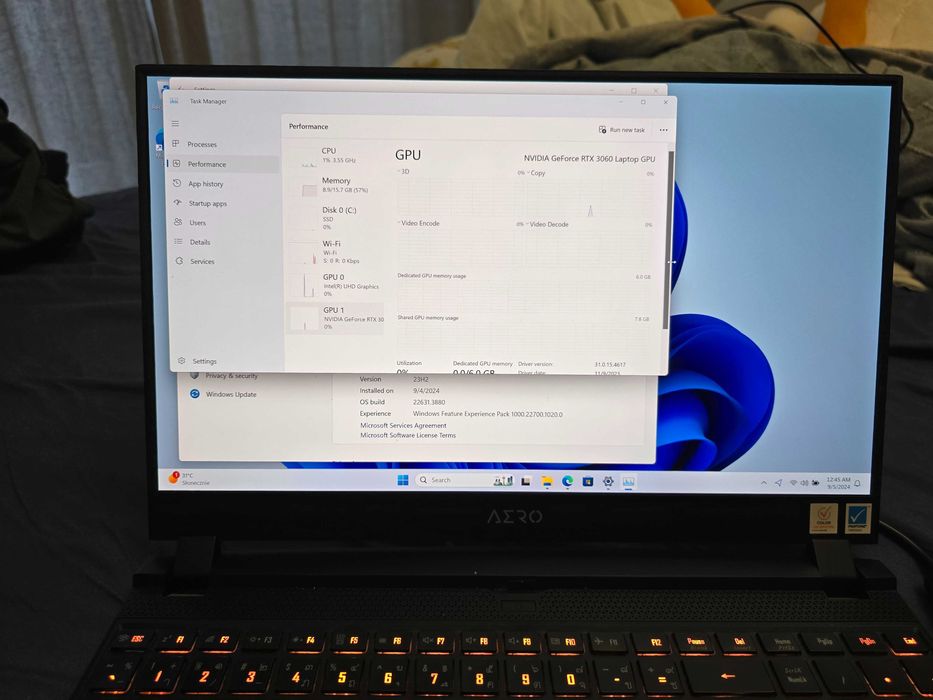 Laptop Gigabyte AERO 15 4K OLED KD Intel i7-11800H, RTX 3060 16GB/512