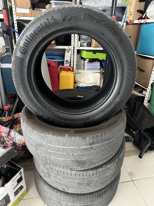 Pneus Continental 215 / 55   R 16