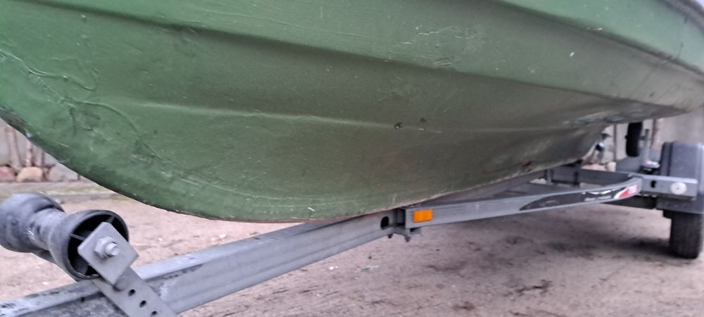 Lodz wioslowa 430 / 160 + Yamaha 4 KM 4 suw 2005 rok