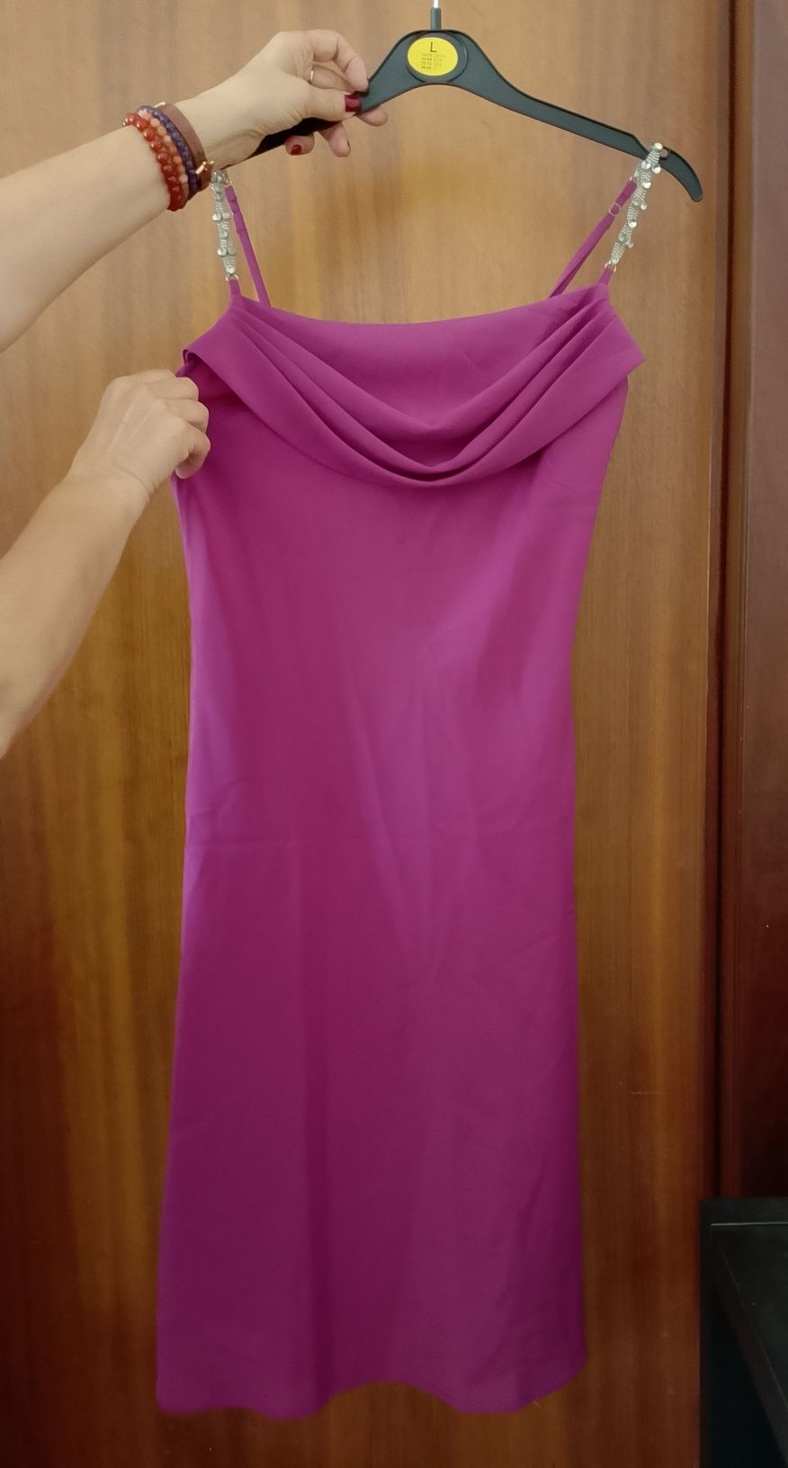 Vestido de cerimónia novo com echarpe S