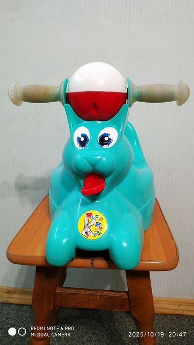 Продам горщик дитячий