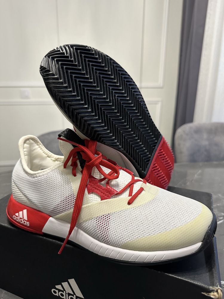 Женские теннисные кроссовки Adidas adizero defiant bounce w (CM7745)