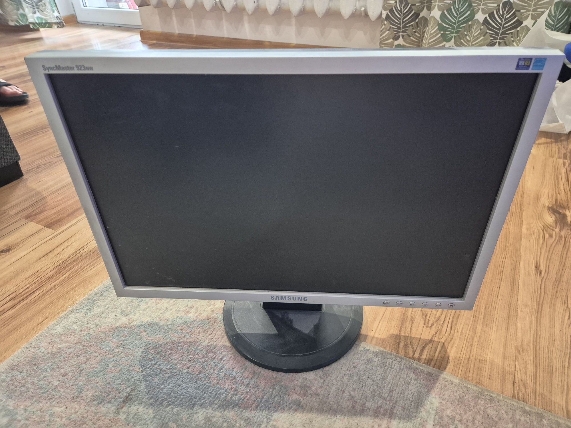 Monitor samsung 923nw
Parametry ACER P203W
Wymiary panelu (cale): 20
K