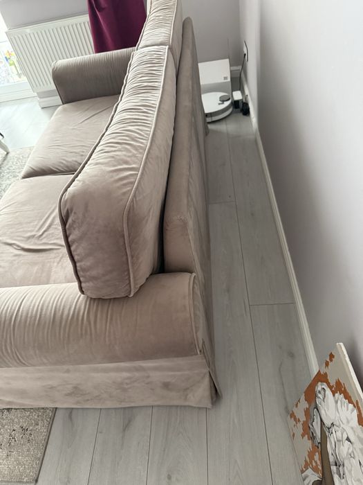 Диван в вітальню НЕ розкладний