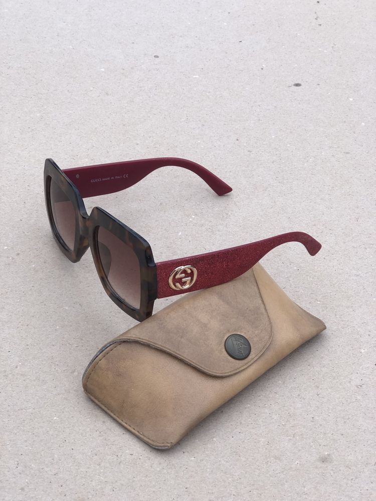 Солнцезахистні очки Gucci gg0102
