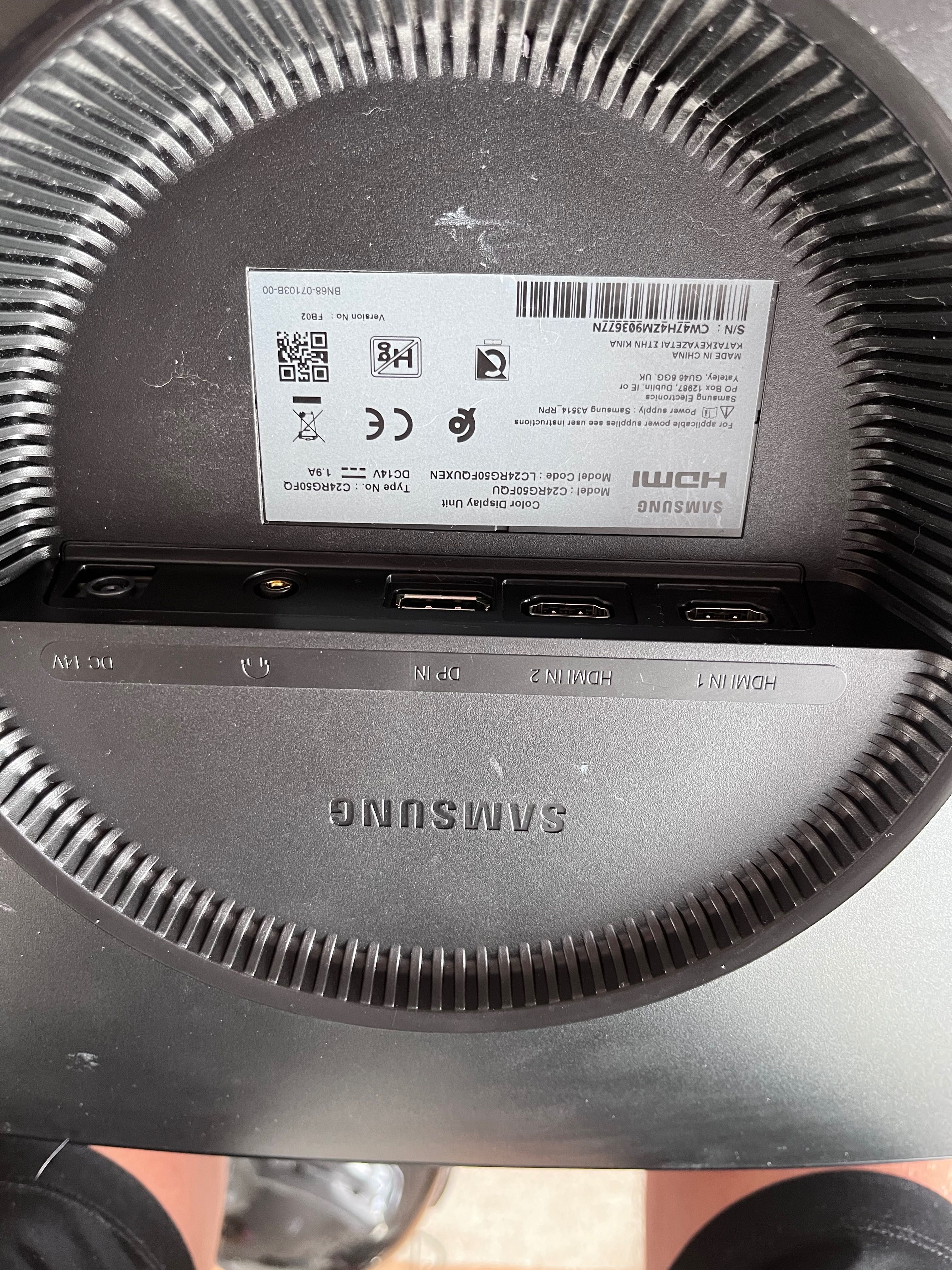Monitor Samsung C24RG50FQUX Curved