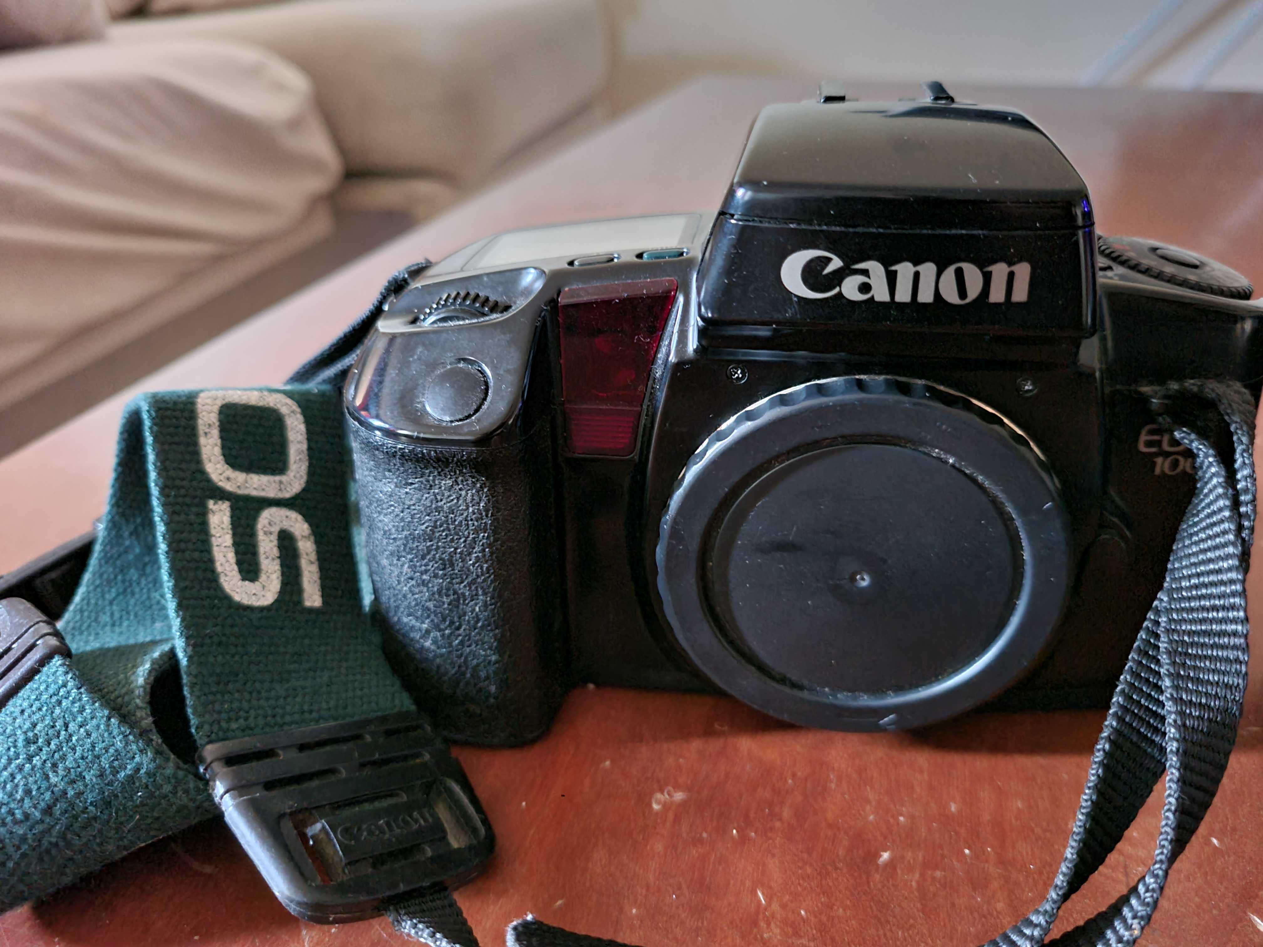 Conjunto Canon EOS 1000F N, EOS 100 e Kodak 100 -  Vintage de rolo