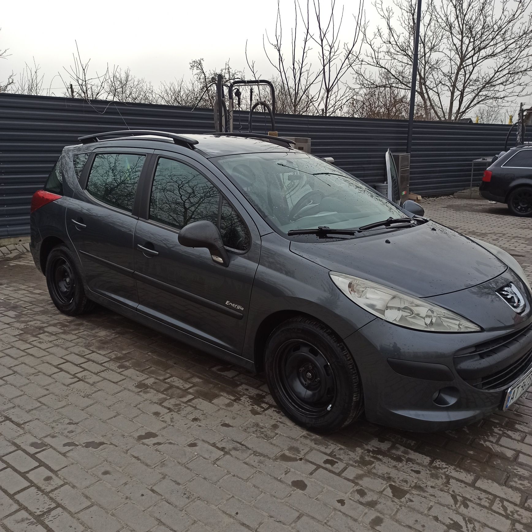 Peugeot 207 sw 2008