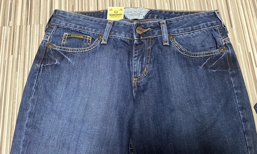 Spodnie damskie jeans szwedy 30/33 pas 74 cm komplet 2 sztuki Lee nowe
