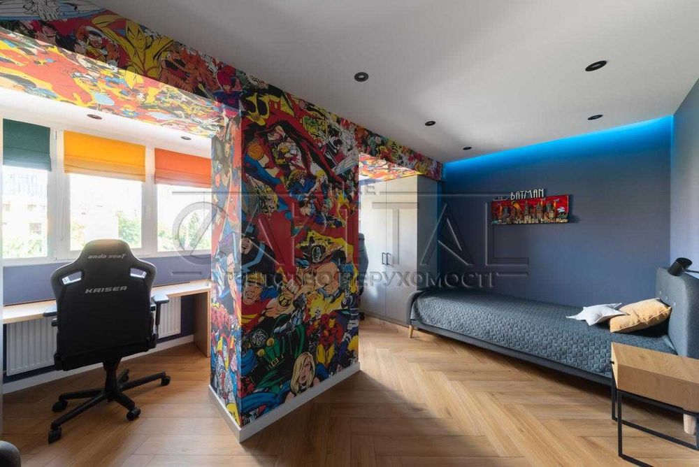 Продаж квартири з дизайнерським ремонтом, 3 спальні, Київ