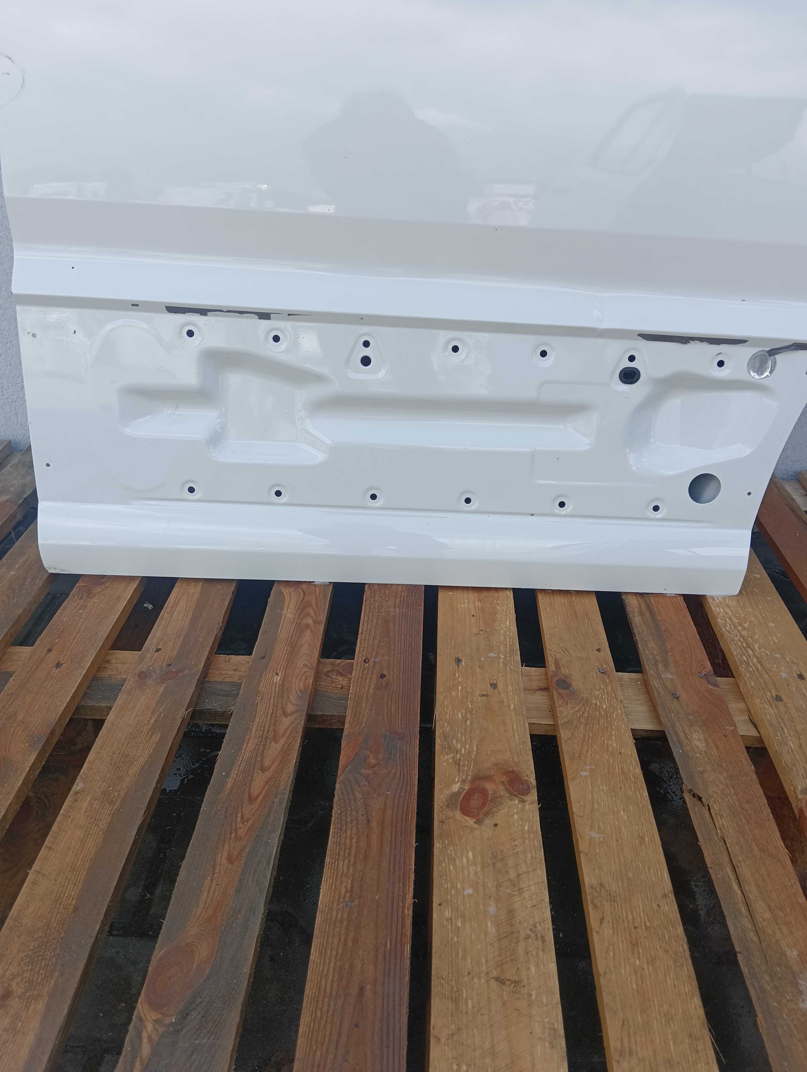 Drzwi Przednie Prawe VW CRAFTER II 2017 MAN TGE białe A2593-06
